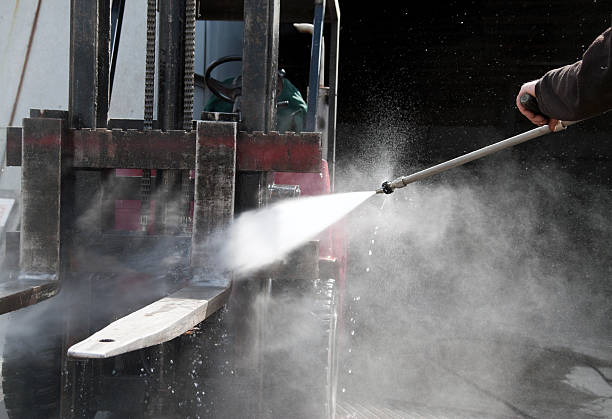 Best Factory Floor Cleaning  in Somerset, WI